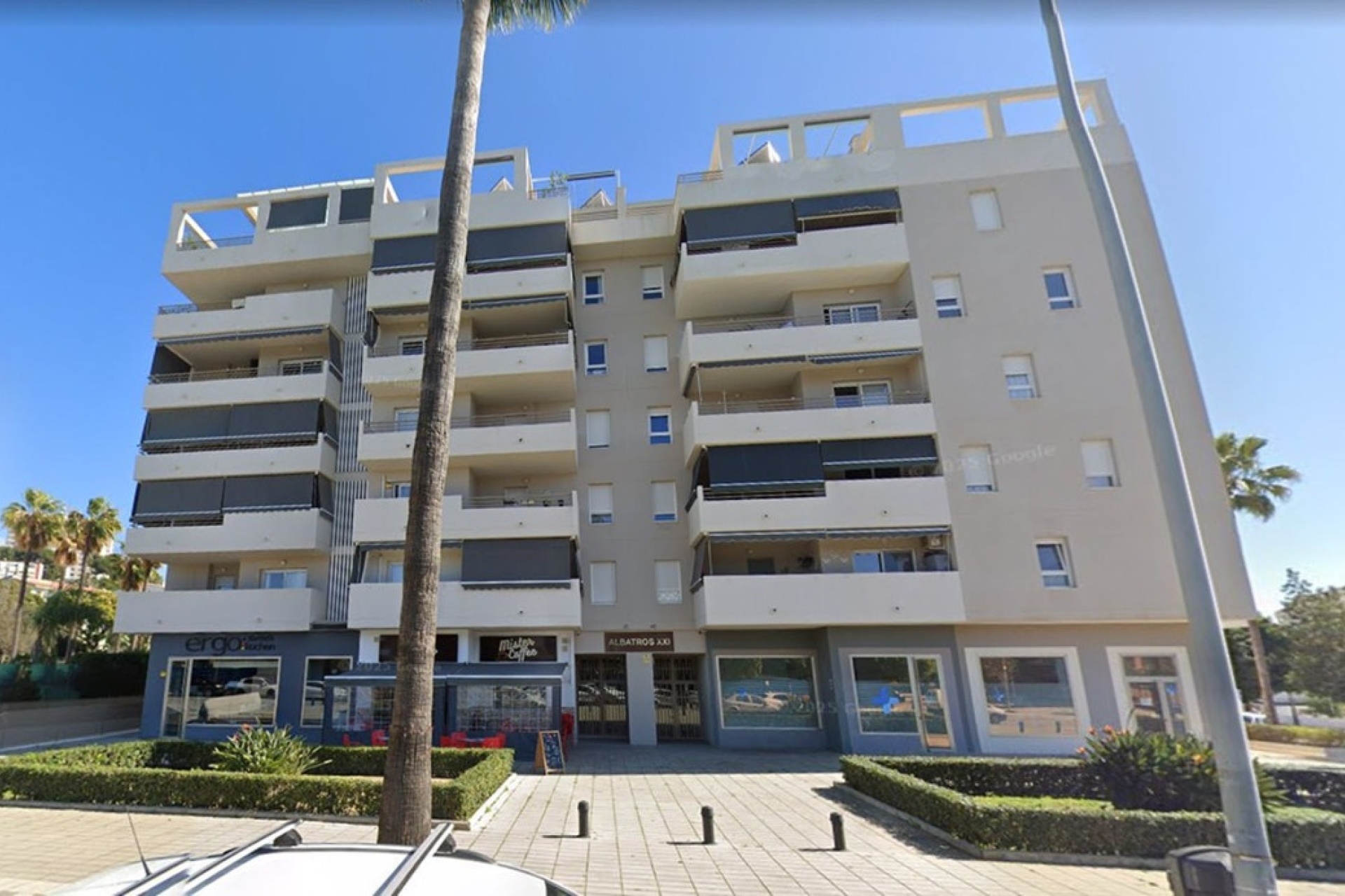 Resale - apartment - Marbella - Nueva Andalucía