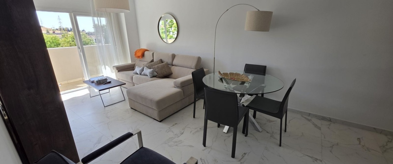 Resale - apartment - Marbella - Nueva Andalucía