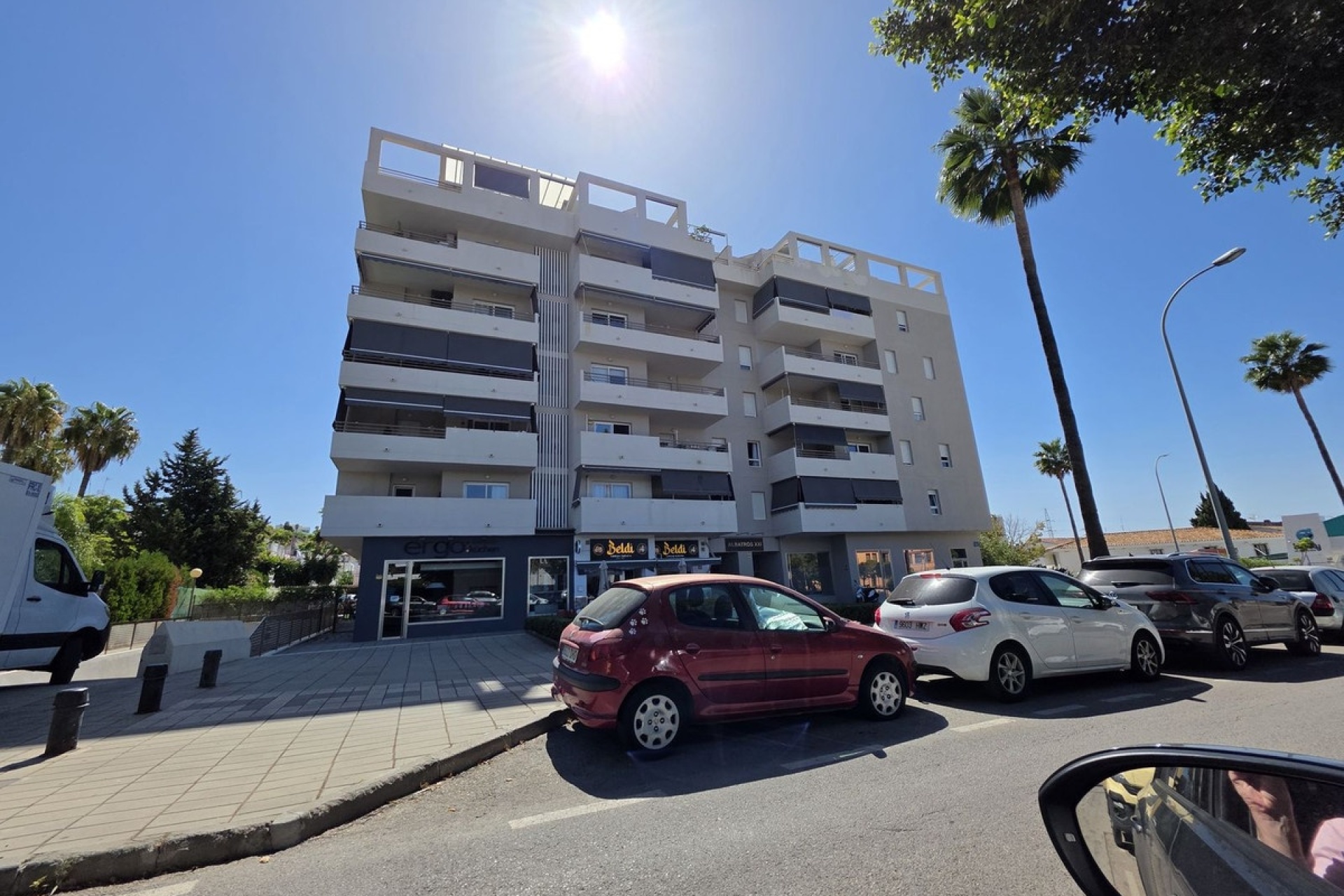 Resale - apartment - Marbella - Nueva Andalucía