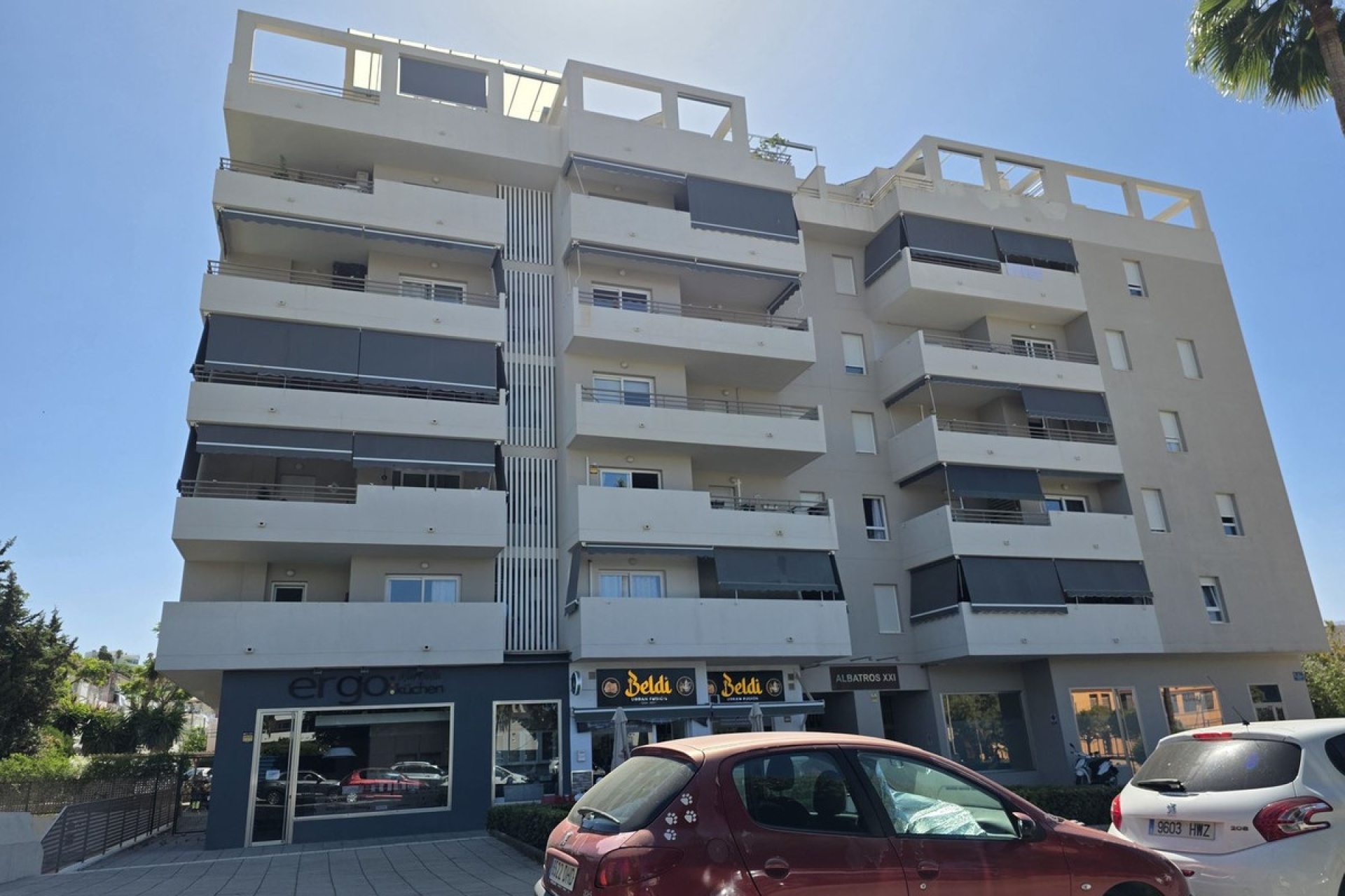 Resale - apartment - Marbella - Nueva Andalucía