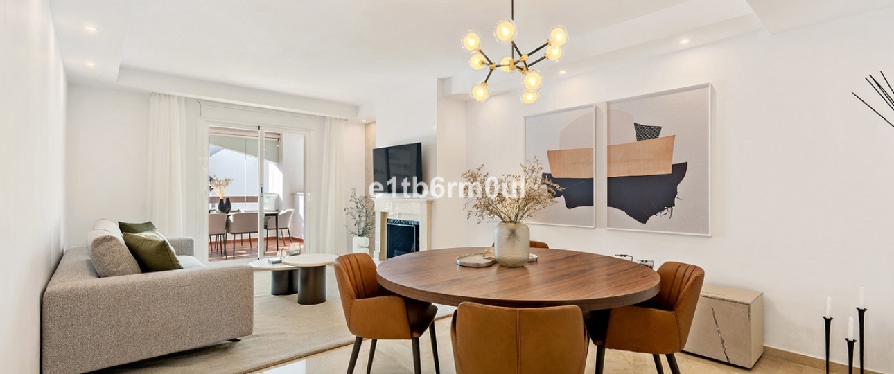 Resale - apartment - Marbella - Nueva Andalucía