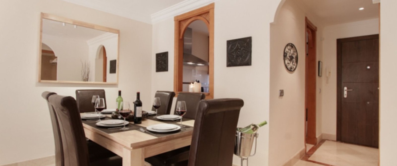 Resale - apartment - Marbella - Nueva Andalucía