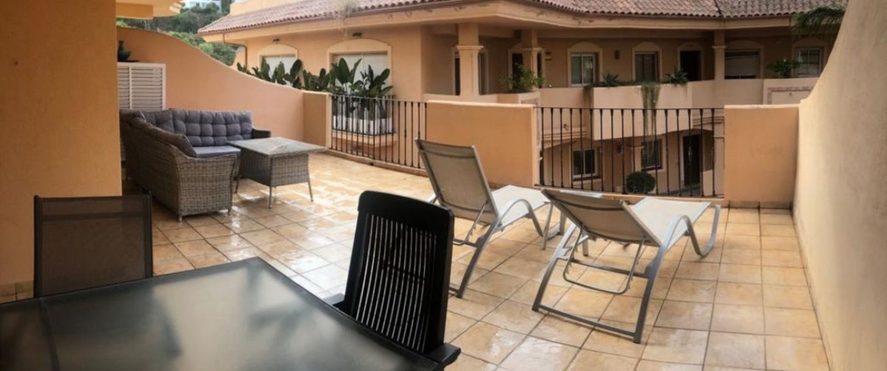 Resale - apartment - Marbella - Nueva Andalucía
