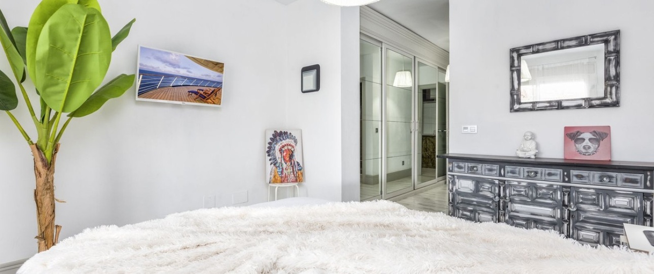 Resale - apartment - Marbella - Nueva Andalucía