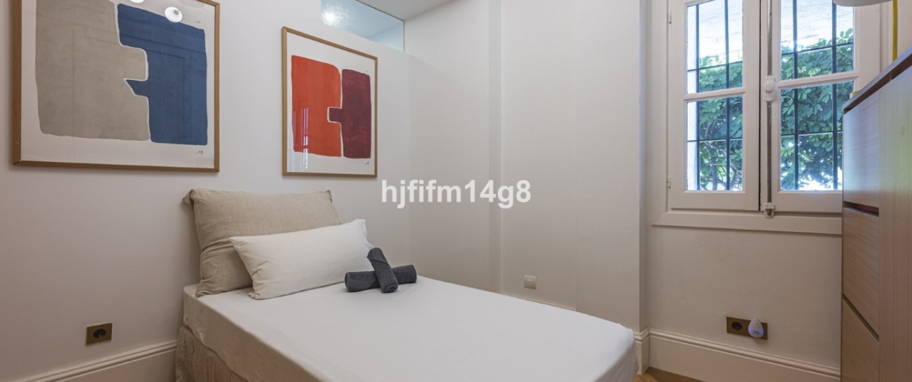 Resale - apartment - Marbella - Nueva Andalucía