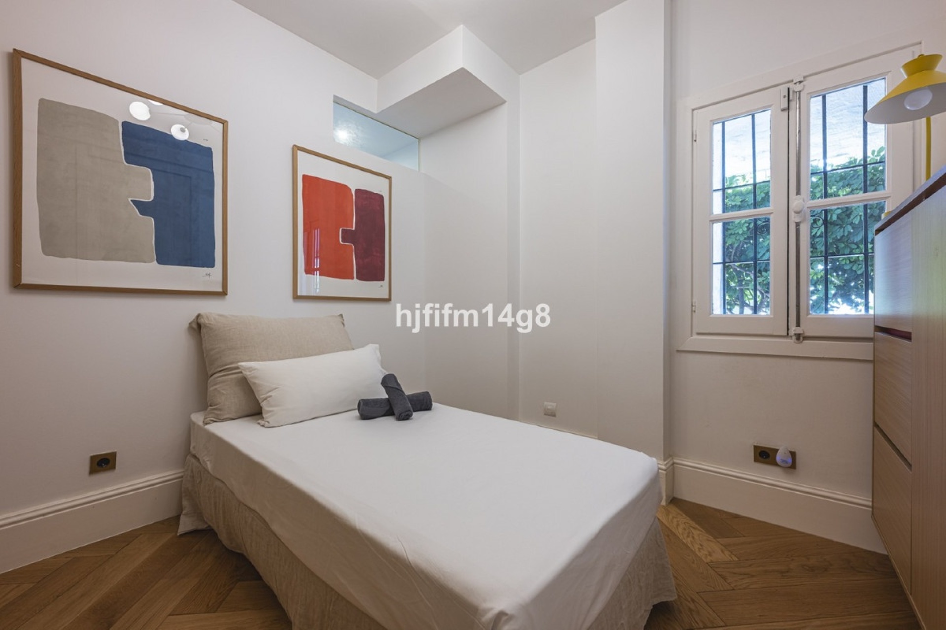 Resale - apartment - Marbella - Nueva Andalucía