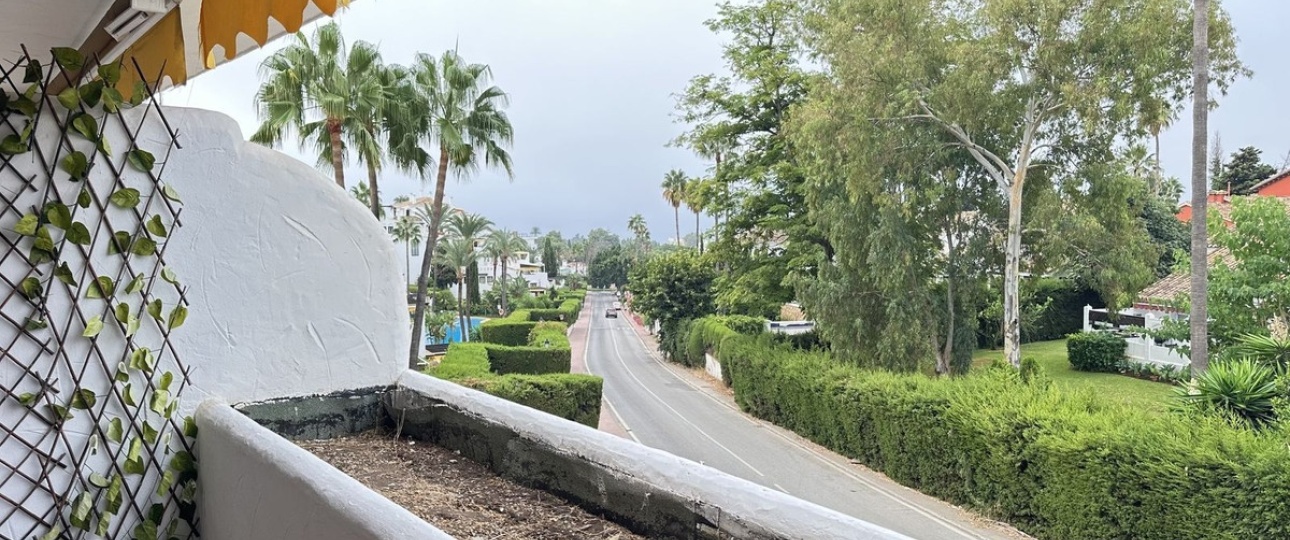 Resale - apartment - Marbella - Nueva Andalucía