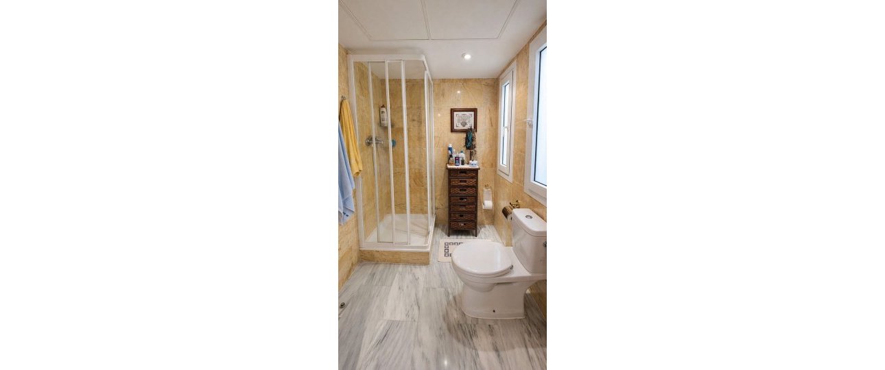 Resale - apartment - Marbella - Nueva Andalucía