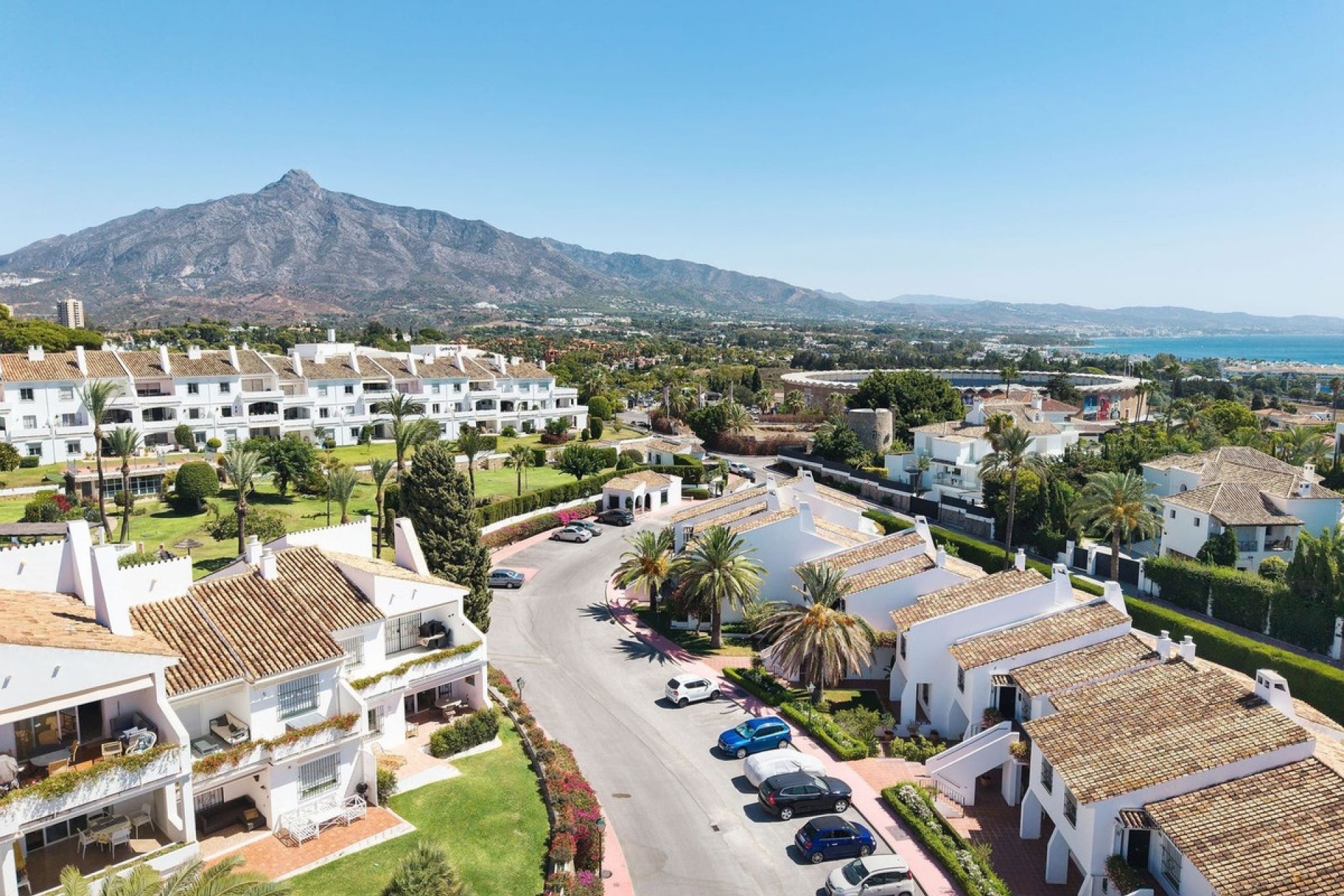 Resale - apartment - Marbella - Nueva Andalucía