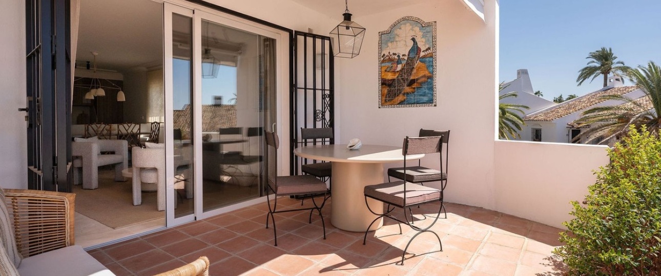 Resale - apartment - Marbella - Nueva Andalucía