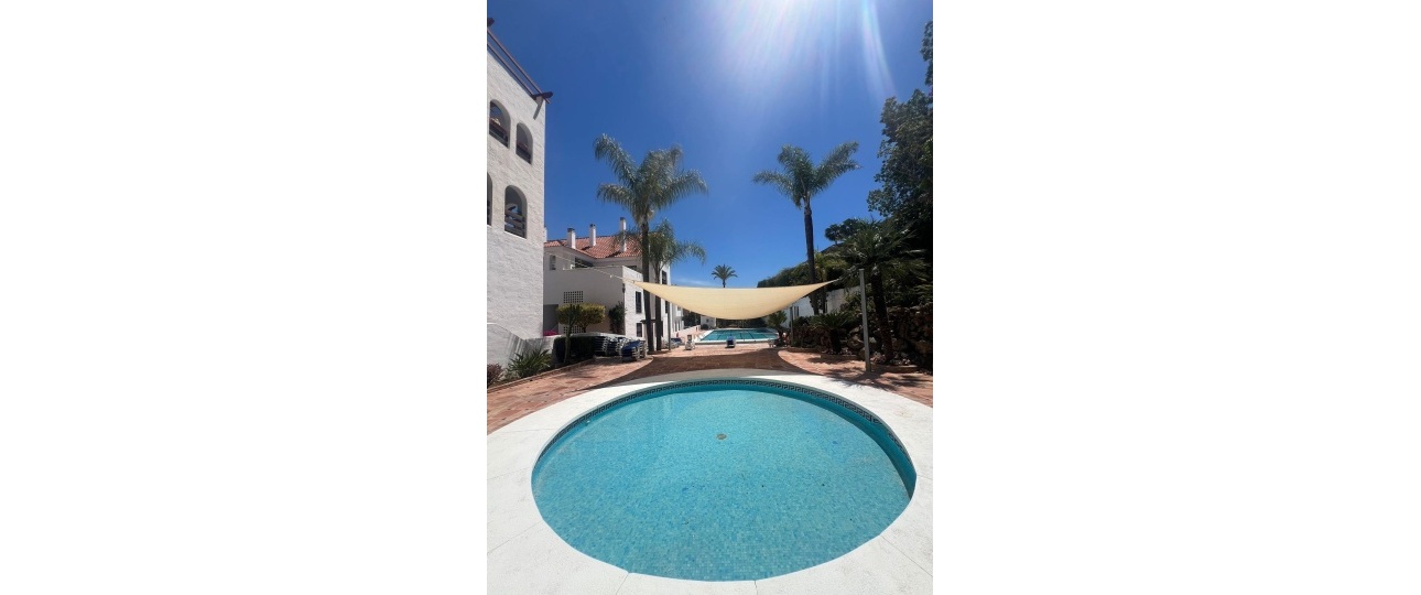 Resale - apartment - Marbella - Nueva Andalucía