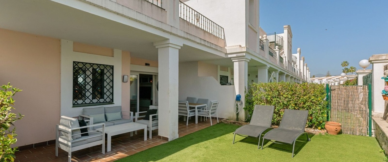 Resale - apartment - Marbella - Nueva Andalucía