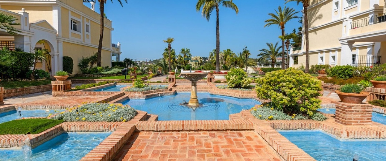 Resale - apartment - Marbella - Nueva Andalucía