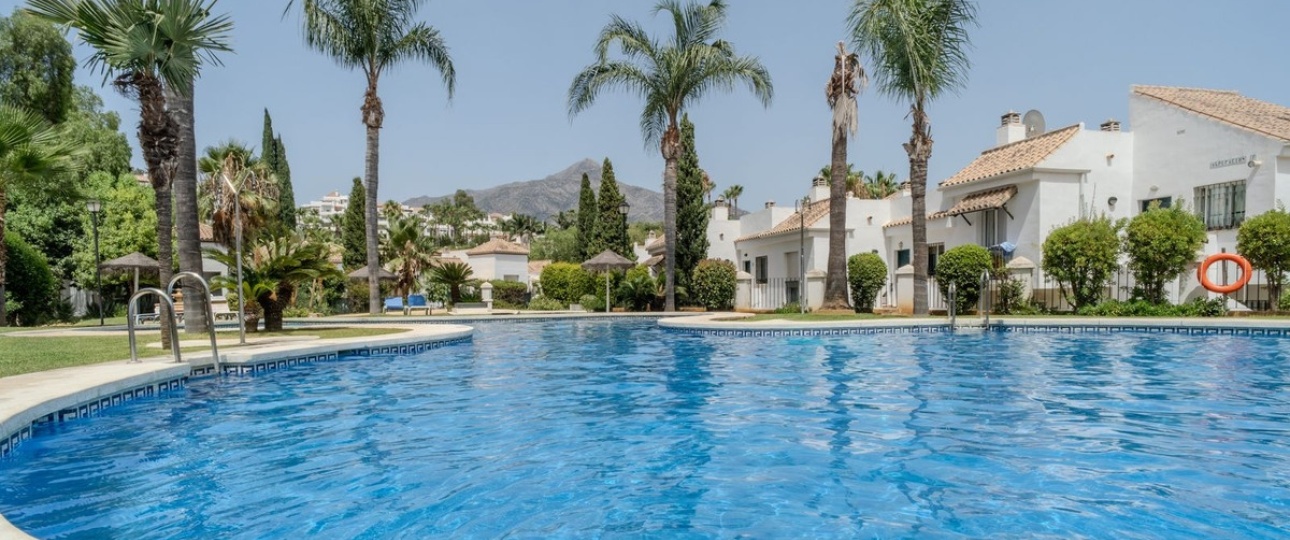 Resale - apartment - Marbella - Nueva Andalucía
