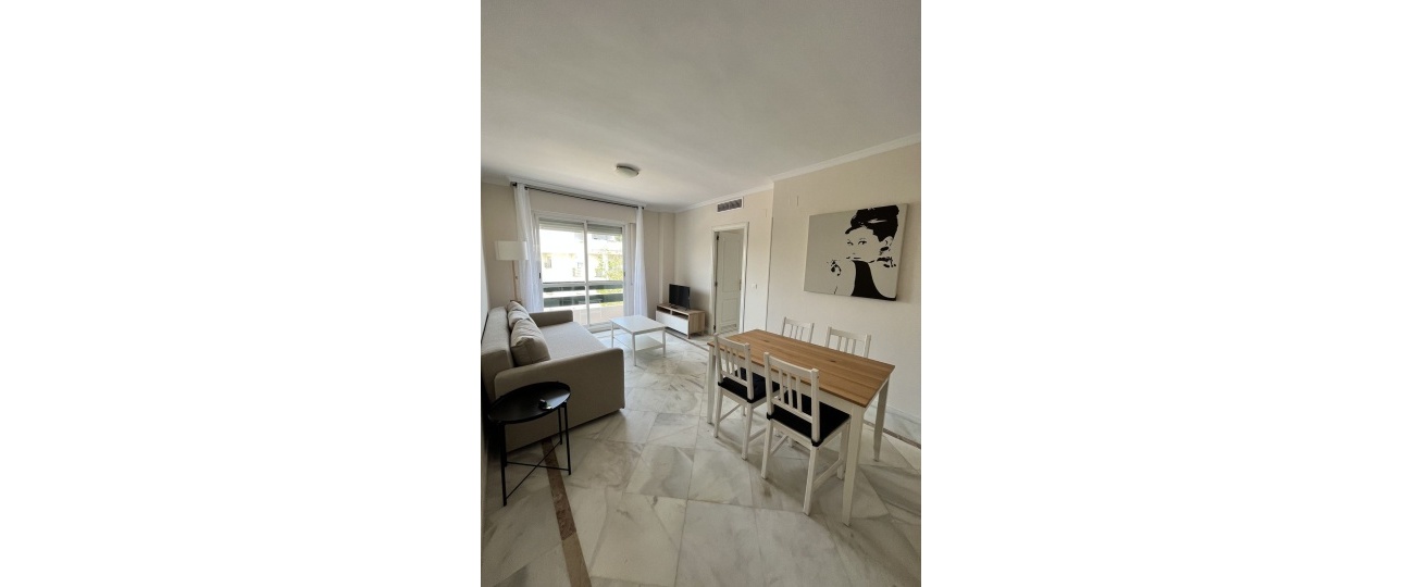 Resale - apartment - Marbella - Nueva Andalucía