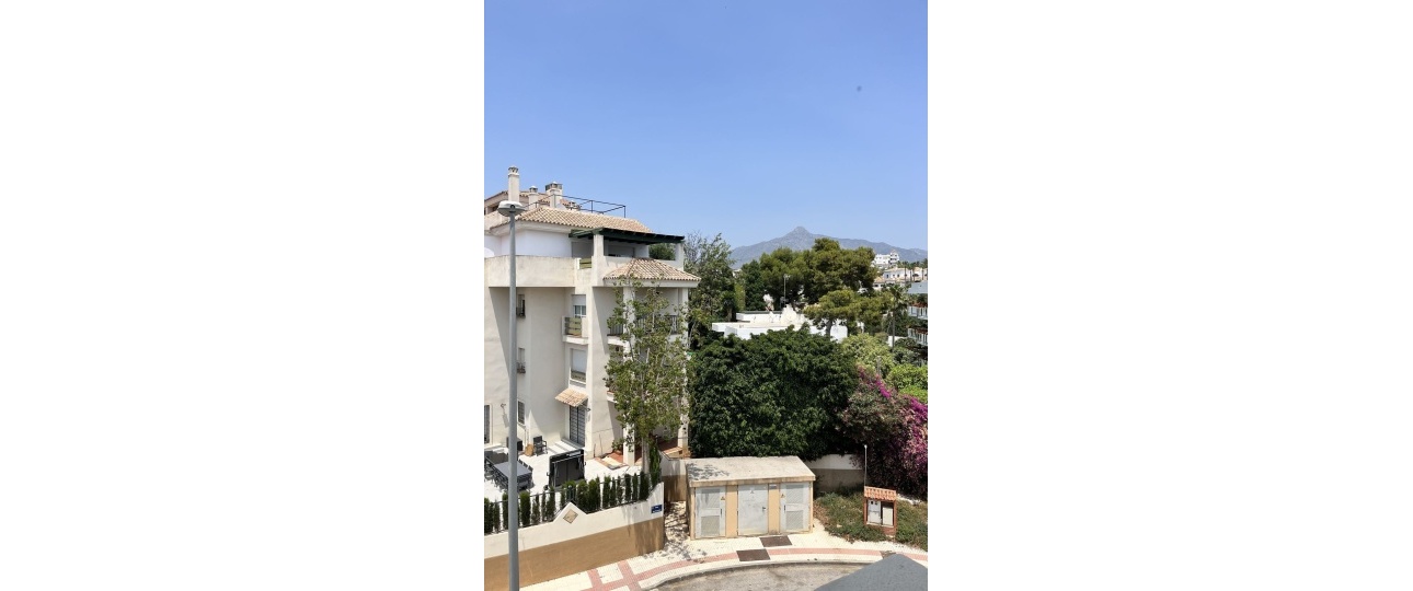 Resale - apartment - Marbella - Nueva Andalucía