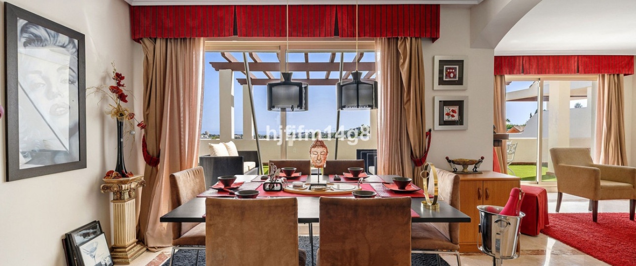 Resale - apartment - Marbella - Nueva Andalucía