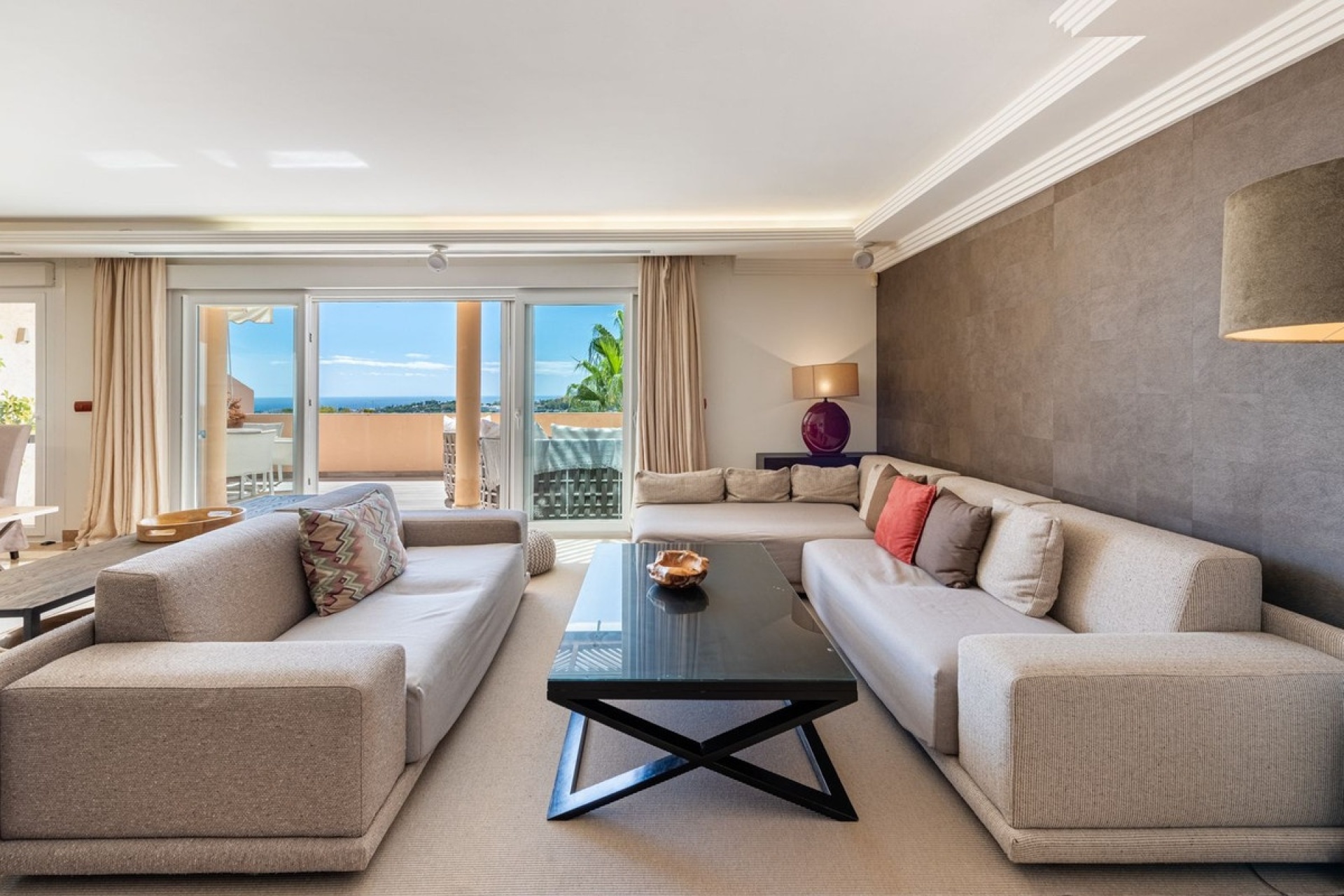 Resale - apartment - Marbella - Nueva Andalucía