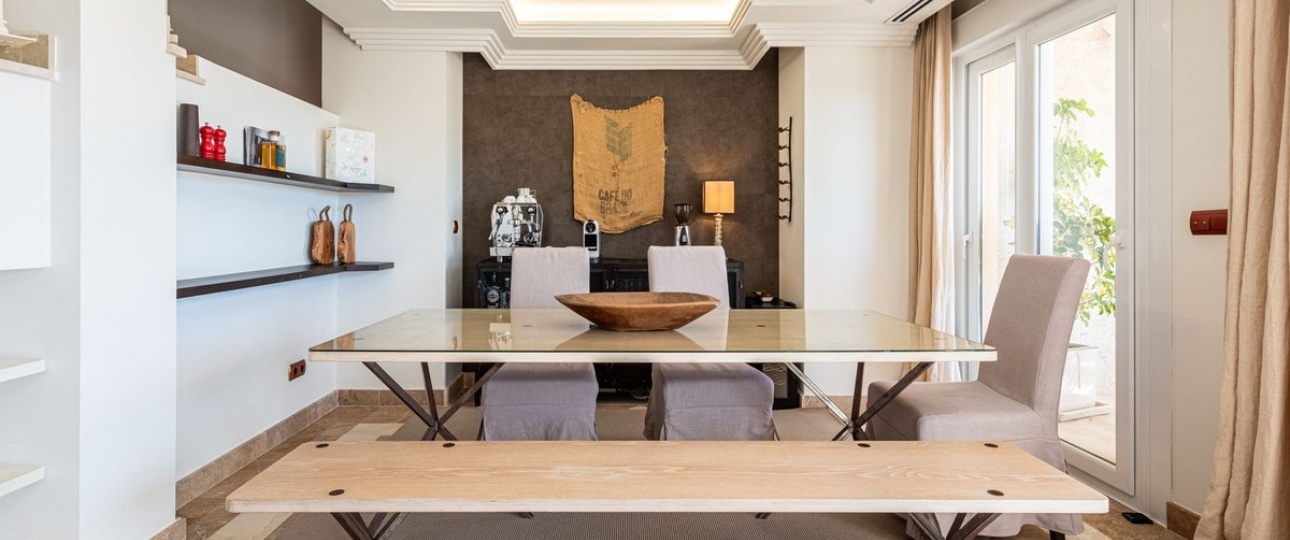 Resale - apartment - Marbella - Nueva Andalucía