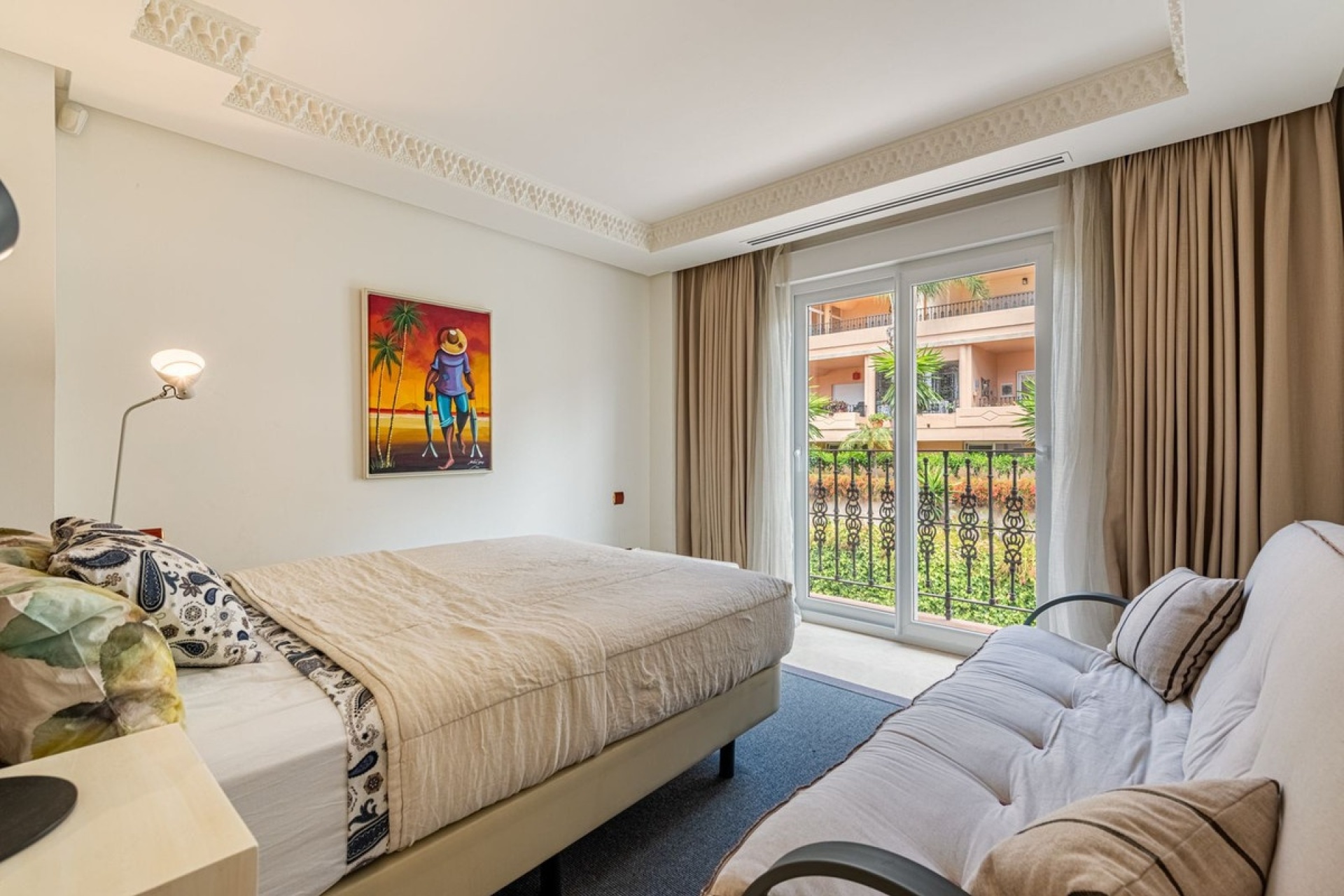 Resale - apartment - Marbella - Nueva Andalucía