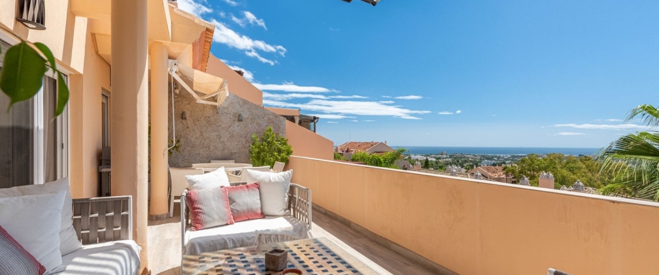 Resale - apartment - Marbella - Nueva Andalucía