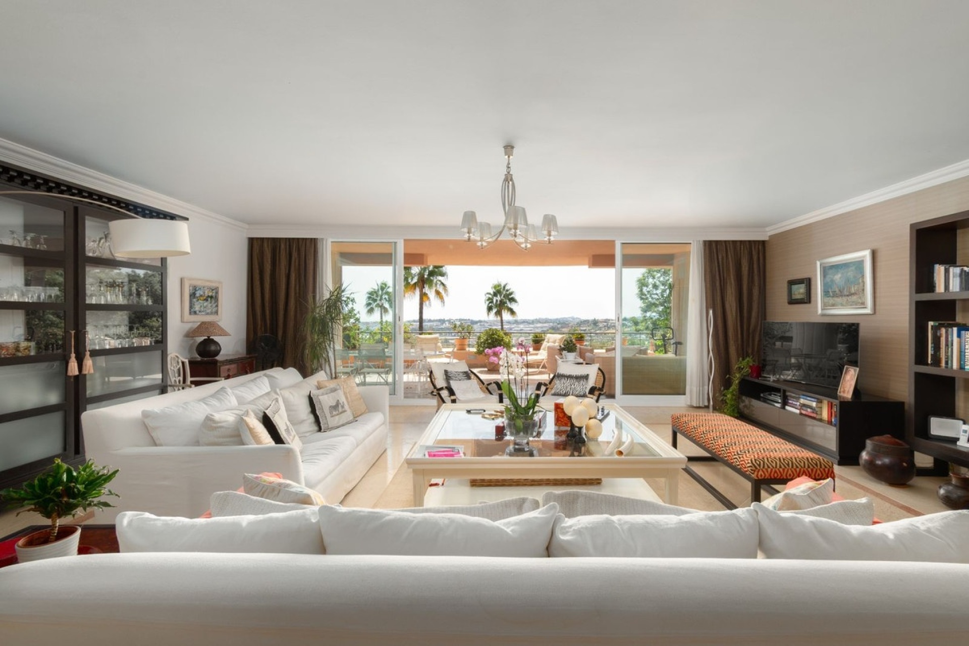 Resale - apartment - Marbella - Nueva Andalucía