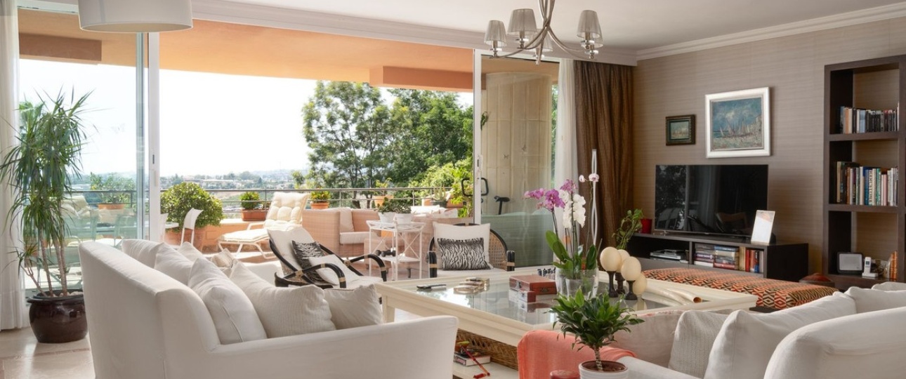 Resale - apartment - Marbella - Nueva Andalucía