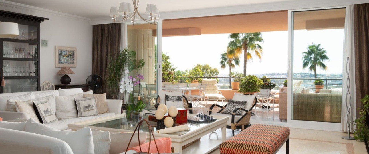 Resale - apartment - Marbella - Nueva Andalucía