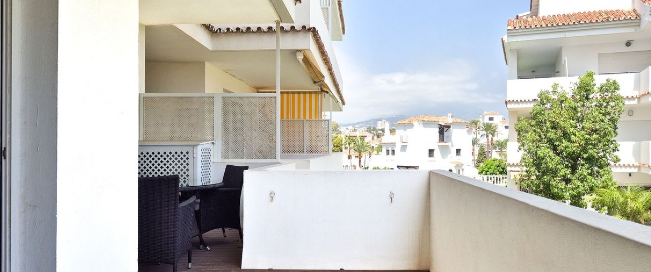 Resale - apartment - Marbella - Nueva Andalucía