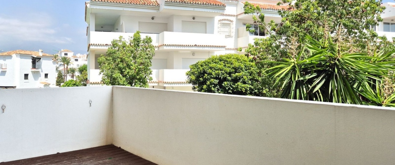 Resale - apartment - Marbella - Nueva Andalucía