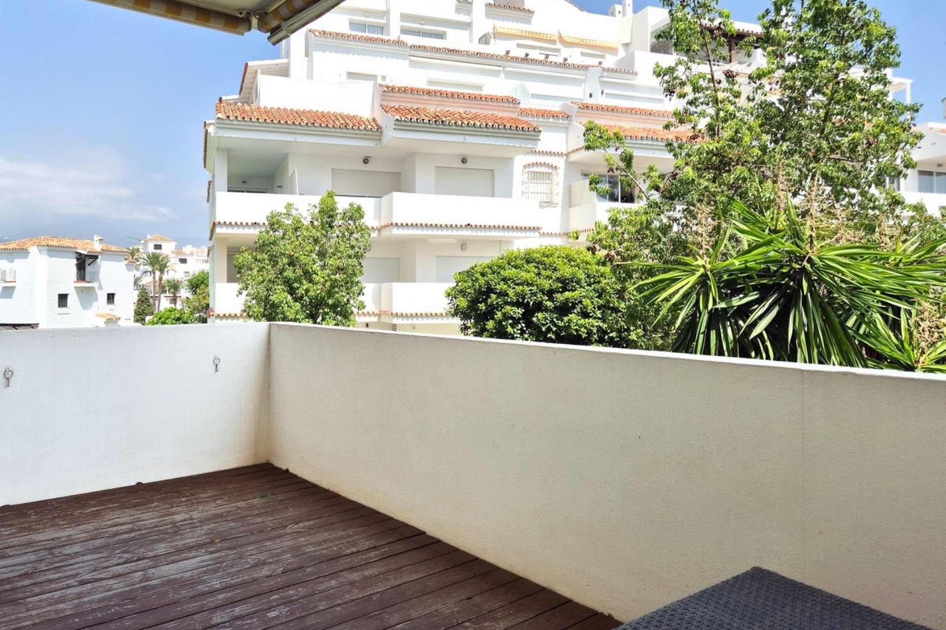Resale - apartment - Marbella - Nueva Andalucía