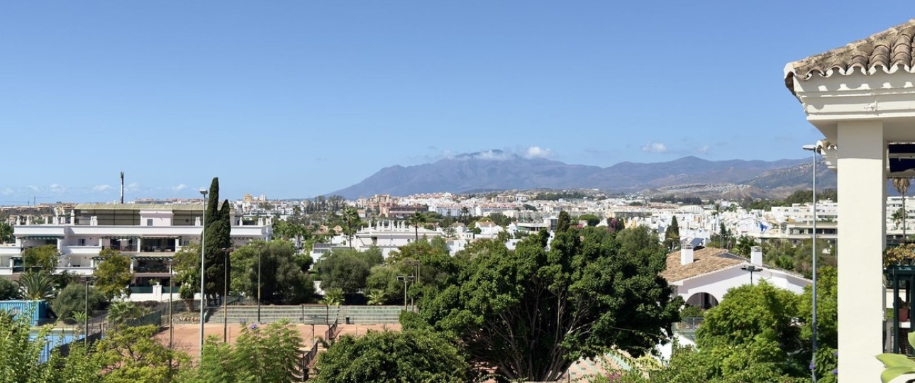 Resale - apartment - Marbella - Nueva Andalucía