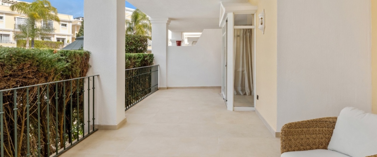 Resale - apartment - Marbella - Nueva Andalucía