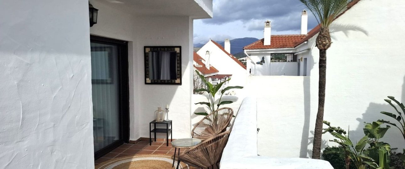 Resale - apartment - Marbella - Nueva Andalucía