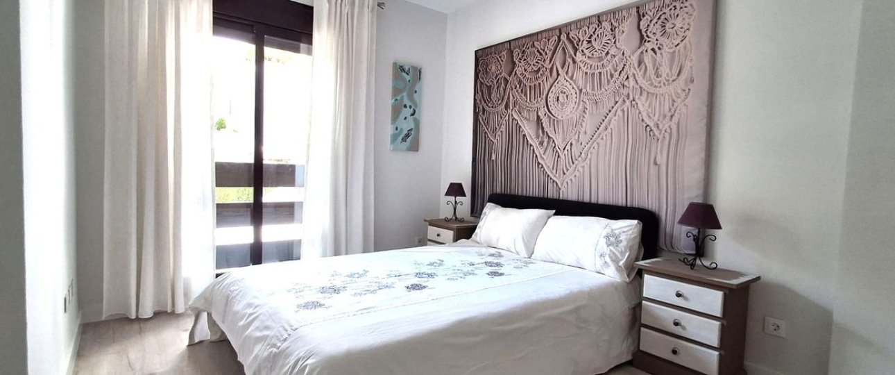 Resale - apartment - Marbella - Nueva Andalucía