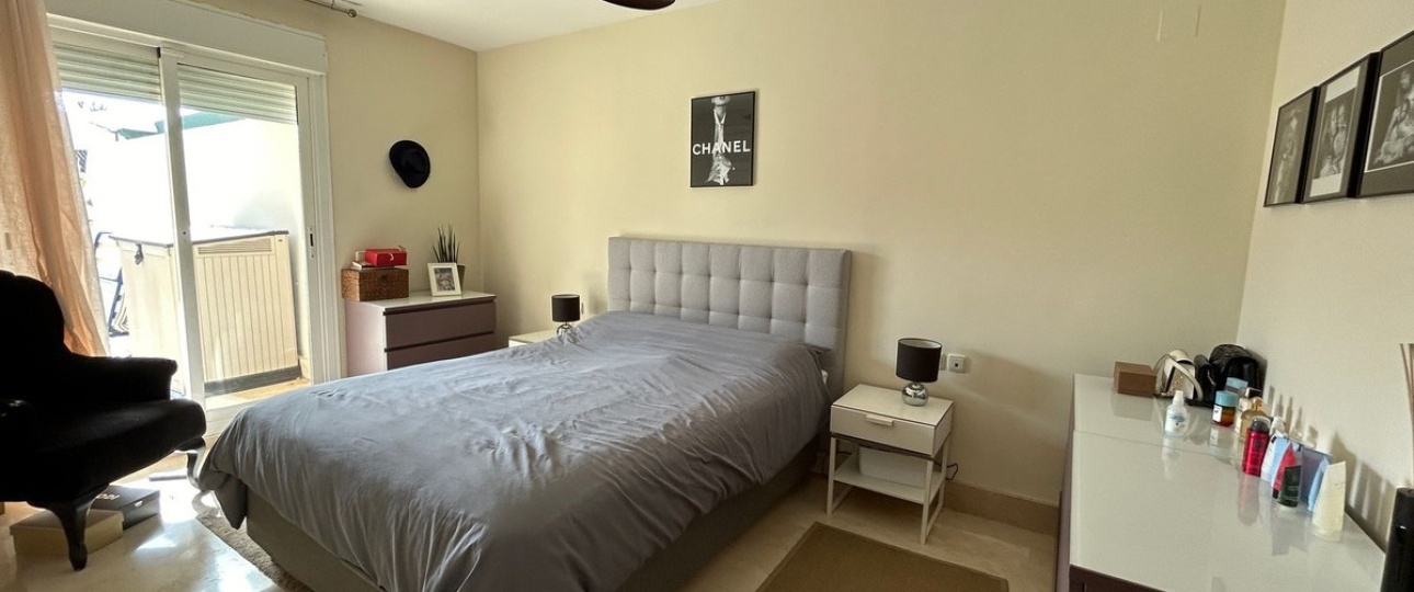 Resale - apartment - Marbella - Nueva Andalucía