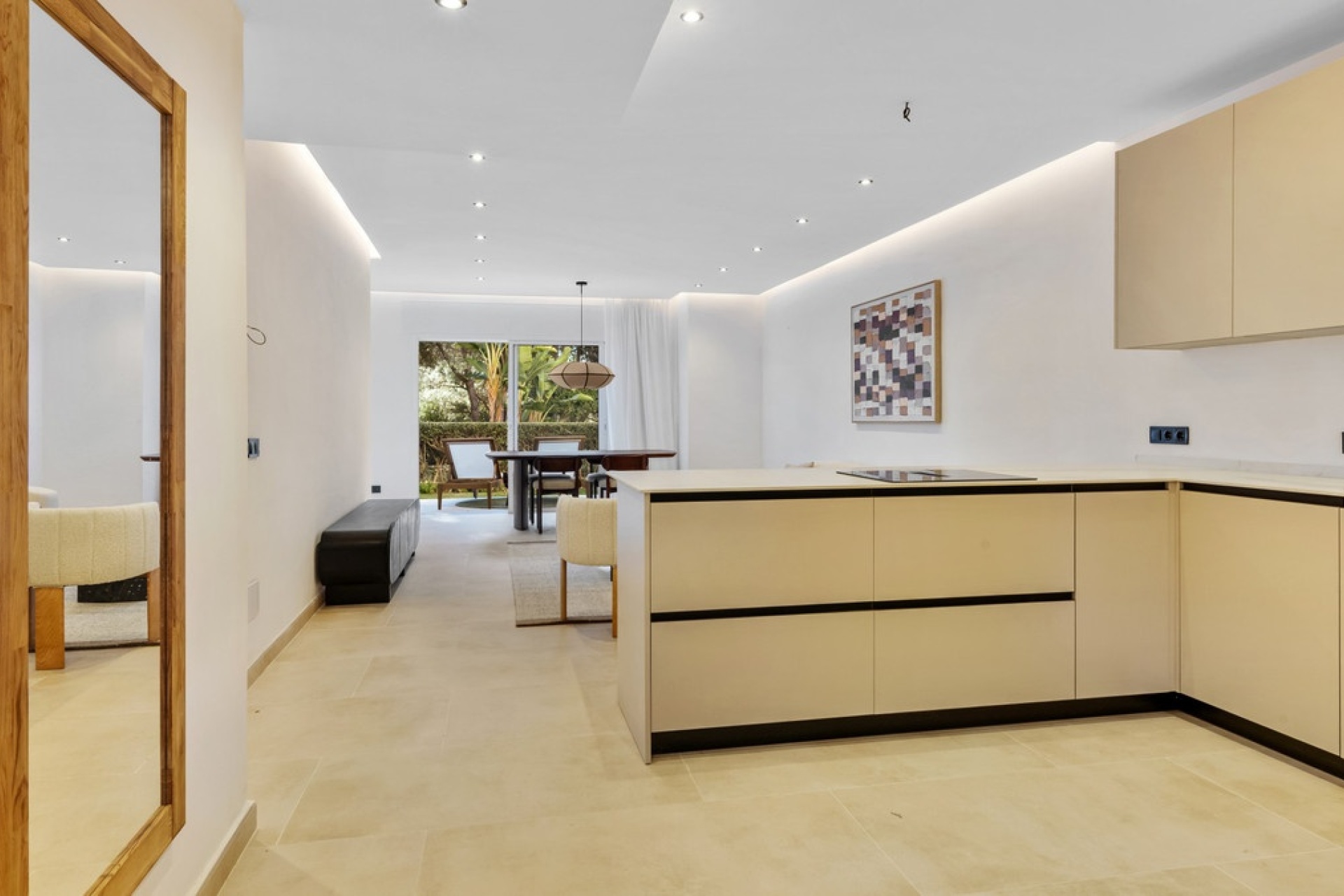 Resale - apartment - Marbella - Nueva Andalucía