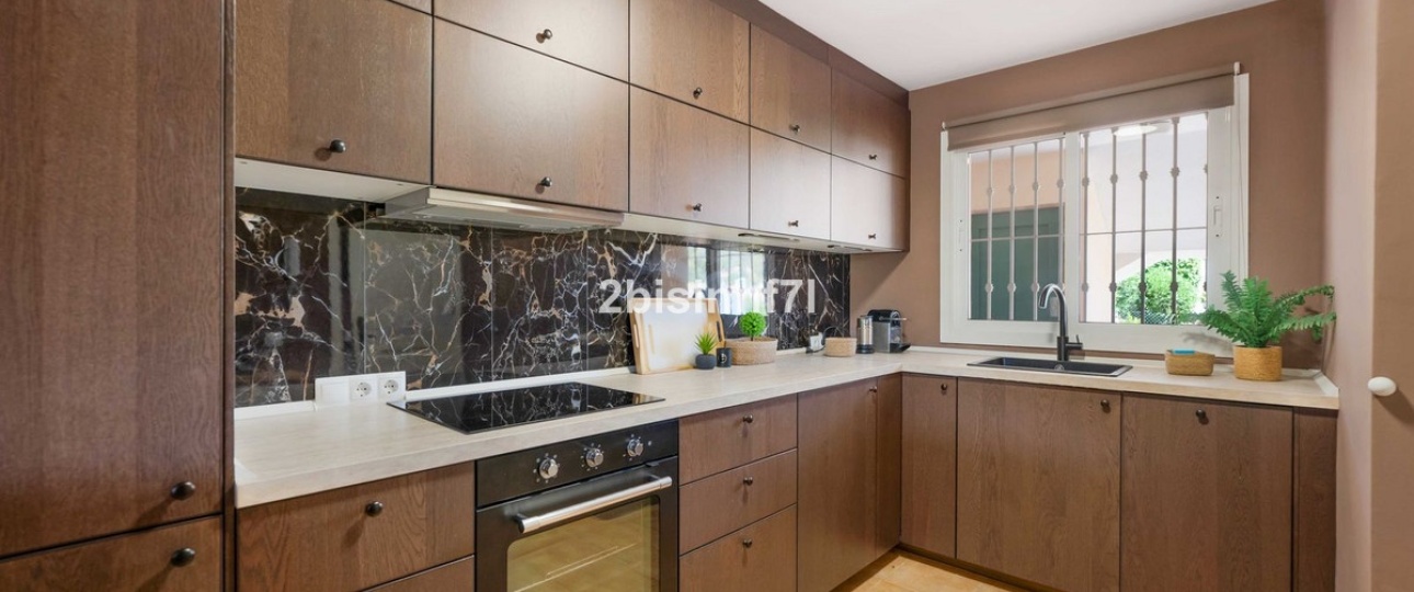 Resale - apartment - Marbella - Nueva Andalucía