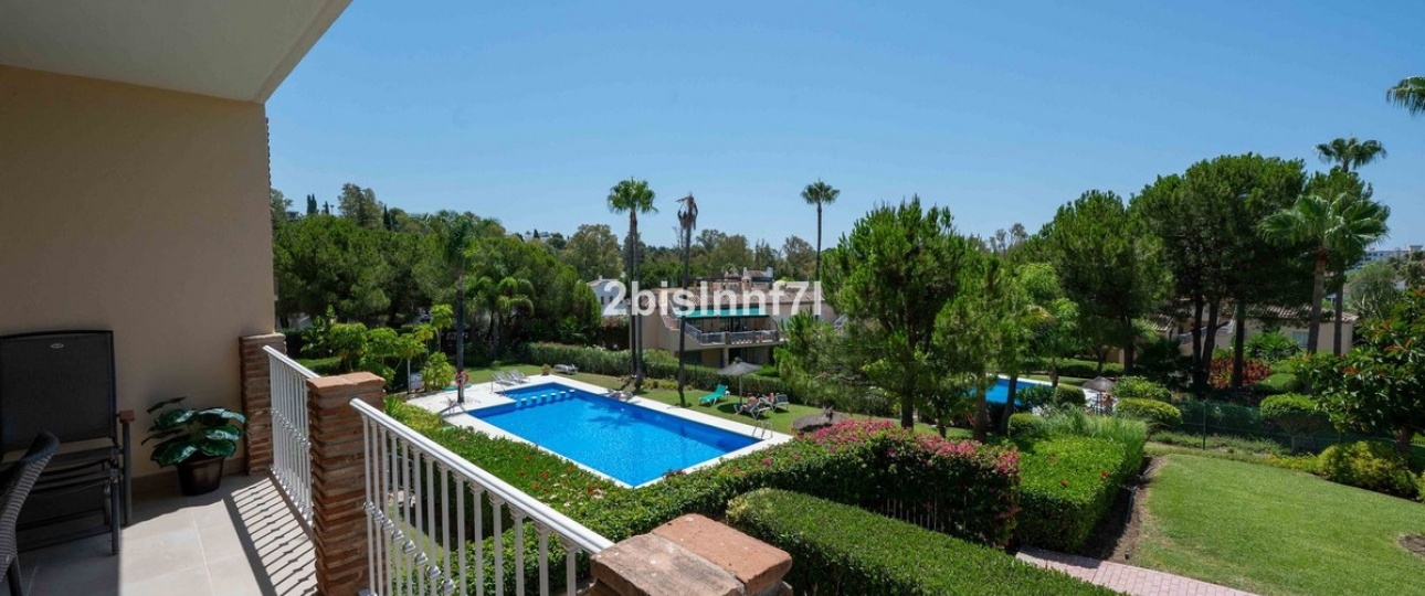 Resale - apartment - Marbella - Nueva Andalucía