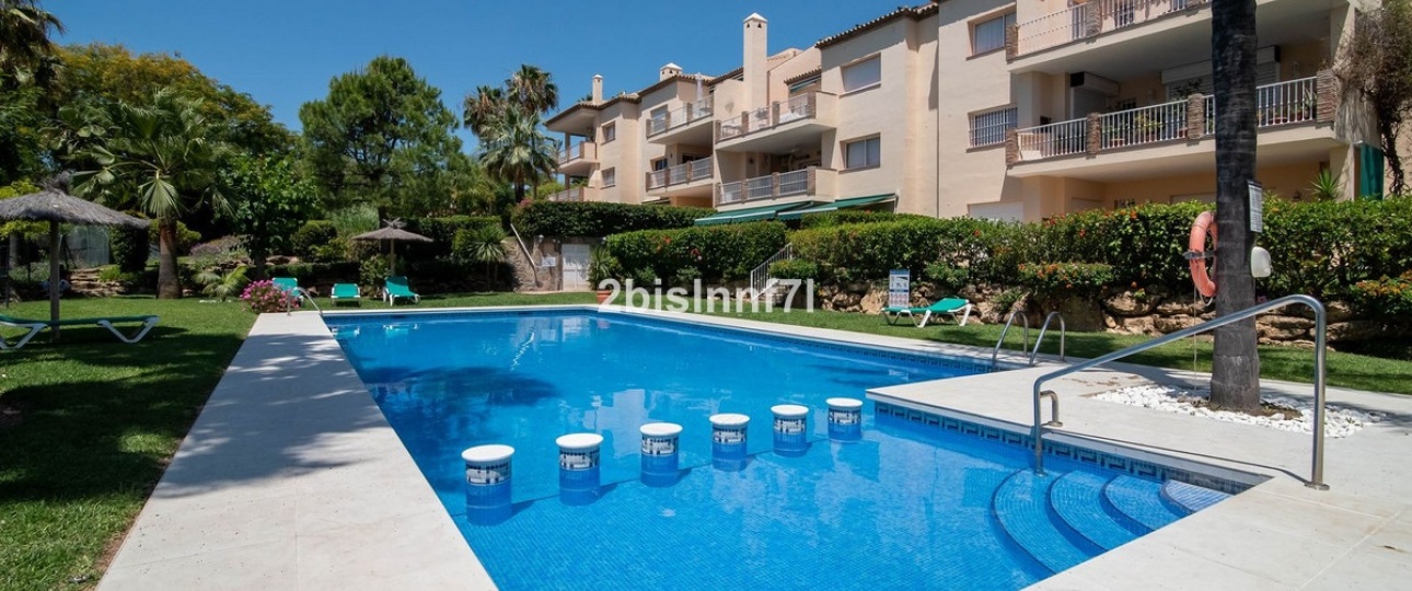 Resale - apartment - Marbella - Nueva Andalucía
