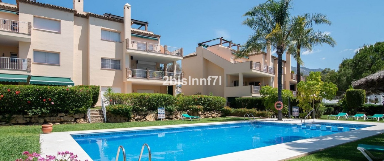 Resale - apartment - Marbella - Nueva Andalucía