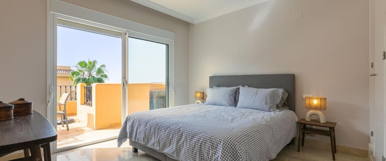 Resale - apartment - Marbella - Nueva Andalucía