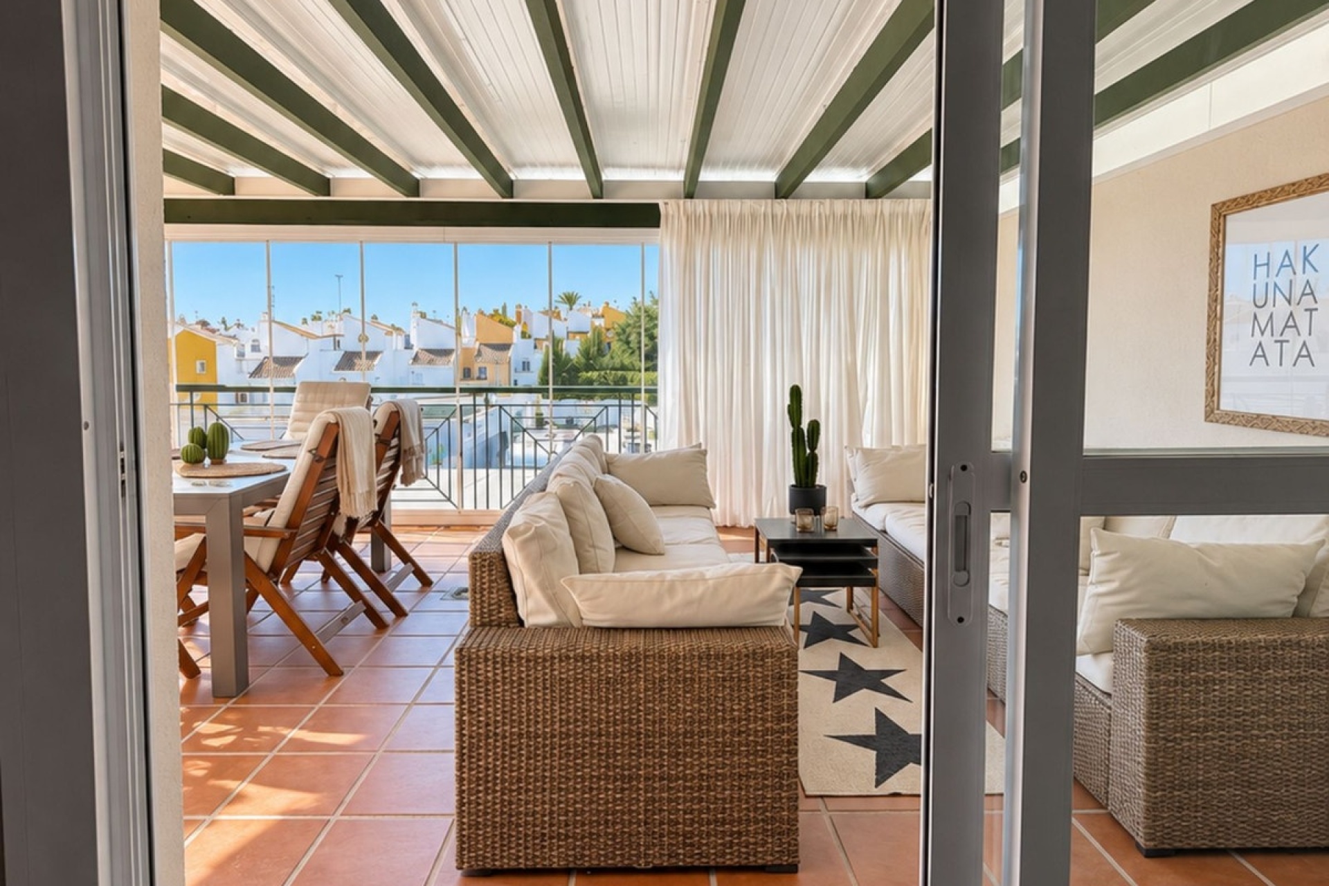 Resale - apartment - Marbella - Nueva Andalucía