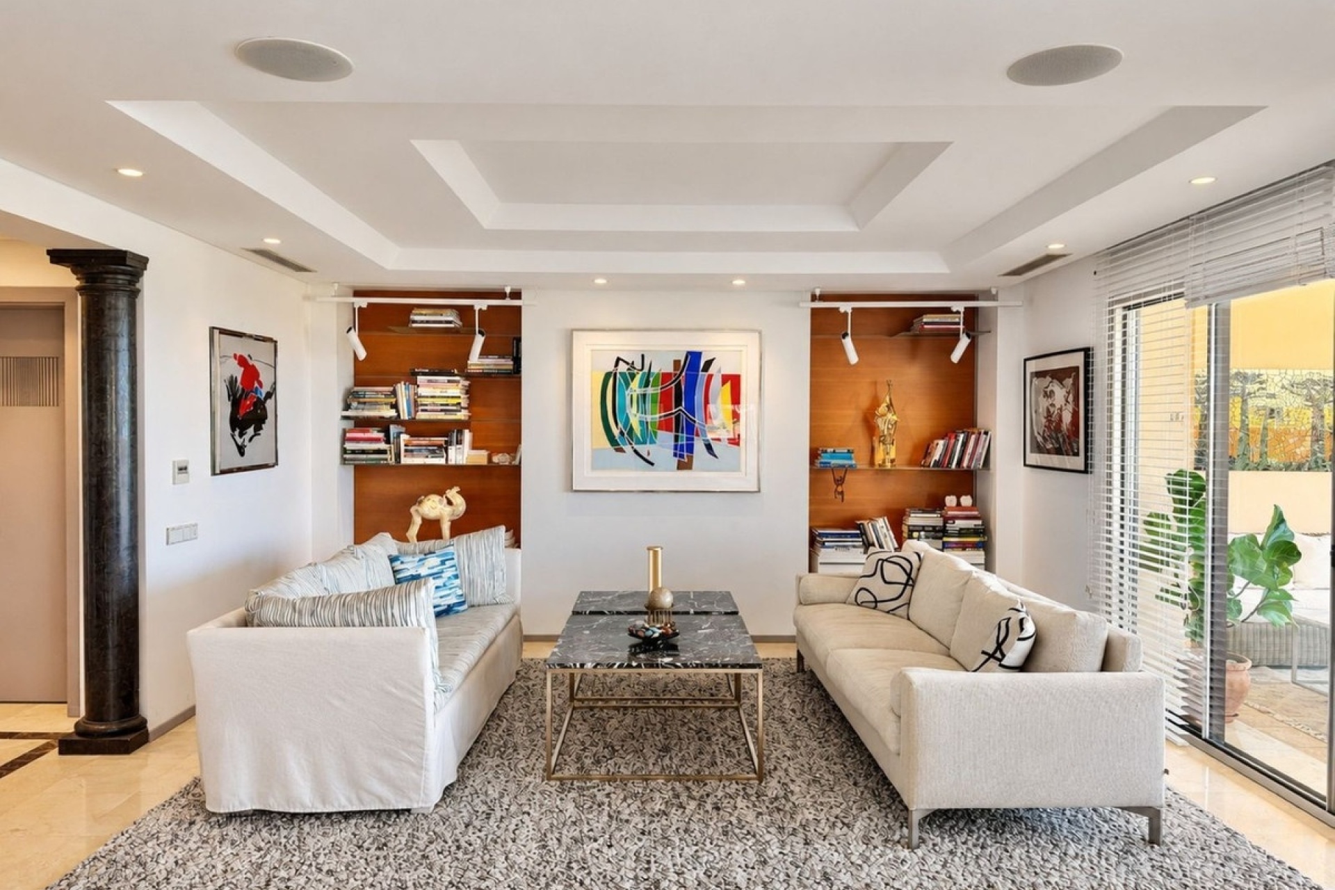 Resale - apartment - Marbella - Nueva Andalucía