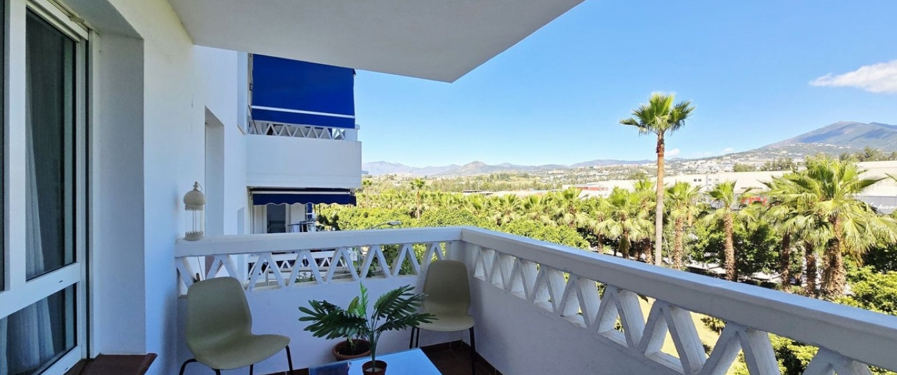 Resale - apartment - Marbella - Nueva Andalucía
