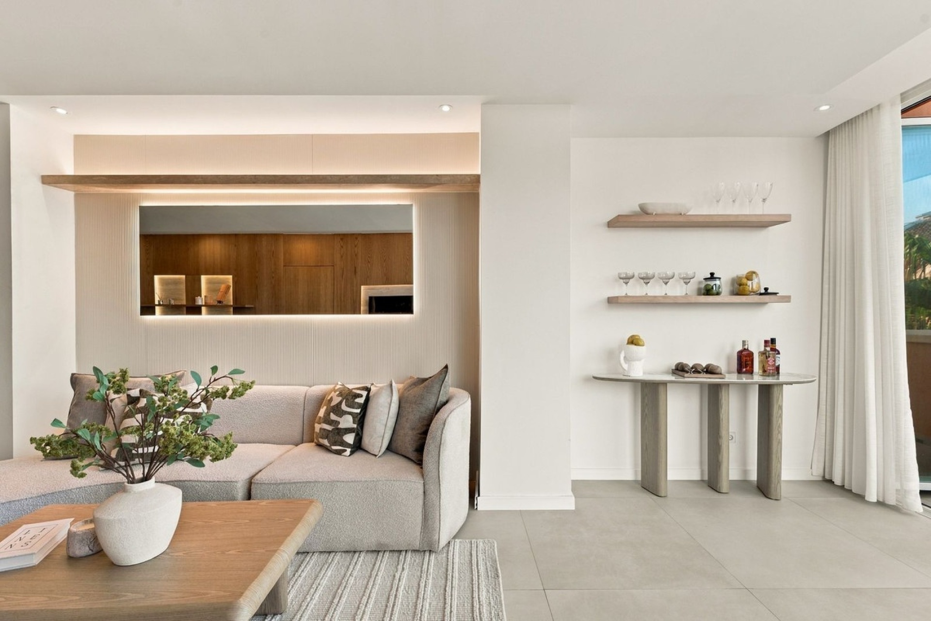 Resale - apartment - Marbella - Nueva Andalucía