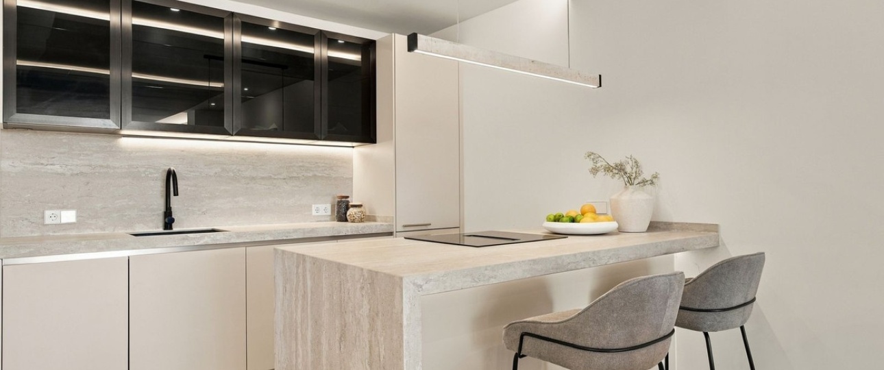 Resale - apartment - Marbella - Nueva Andalucía