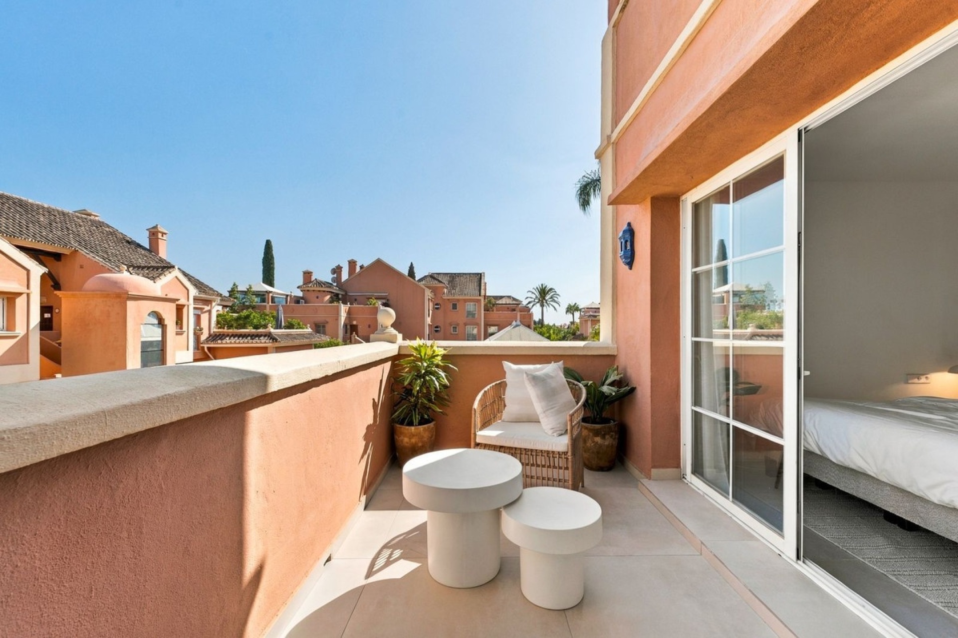 Resale - apartment - Marbella - Nueva Andalucía