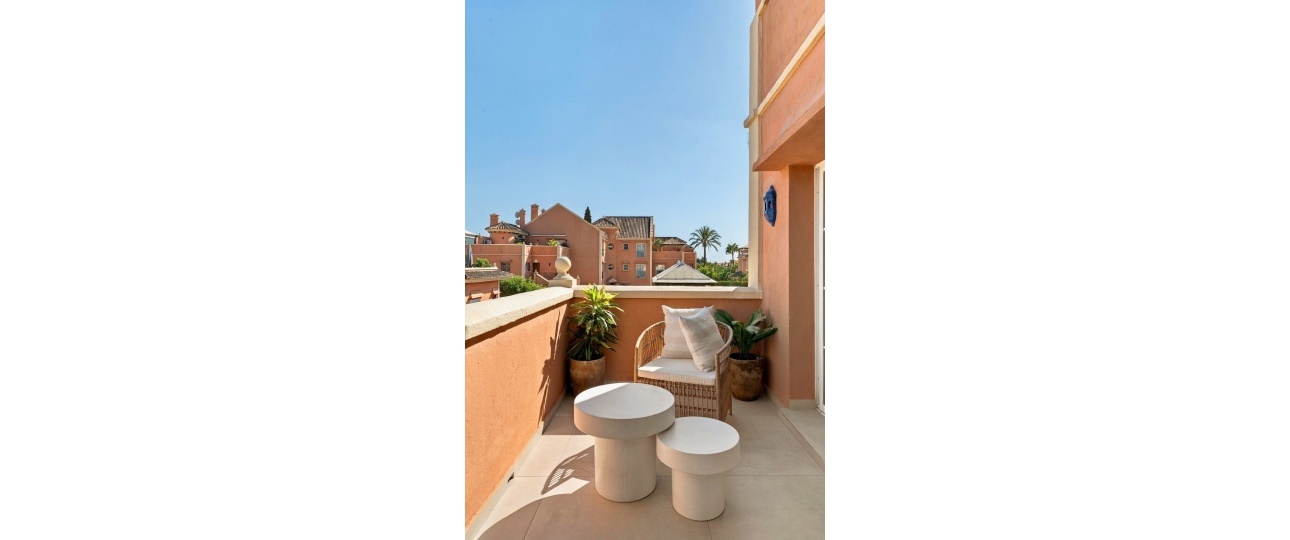 Resale - apartment - Marbella - Nueva Andalucía