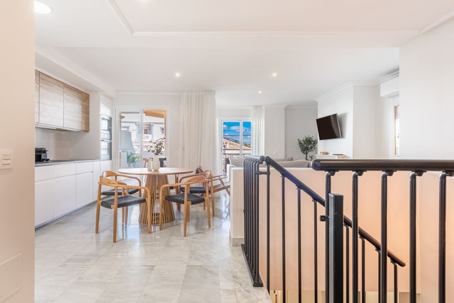 Resale - apartment - Marbella - Nueva Andalucía